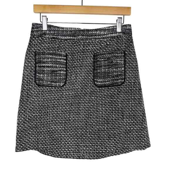 LOFT Size 2 Black White Gray Tweed Mini Skirt Patch Front Pocket Zip Back Career - Picture 1 of 7